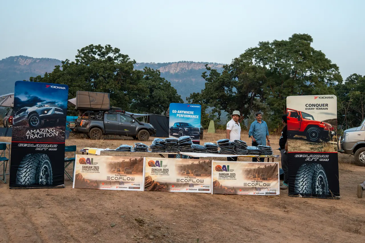Sponsor booths and welcome kits at the Hirakud camp, Sangam 2025